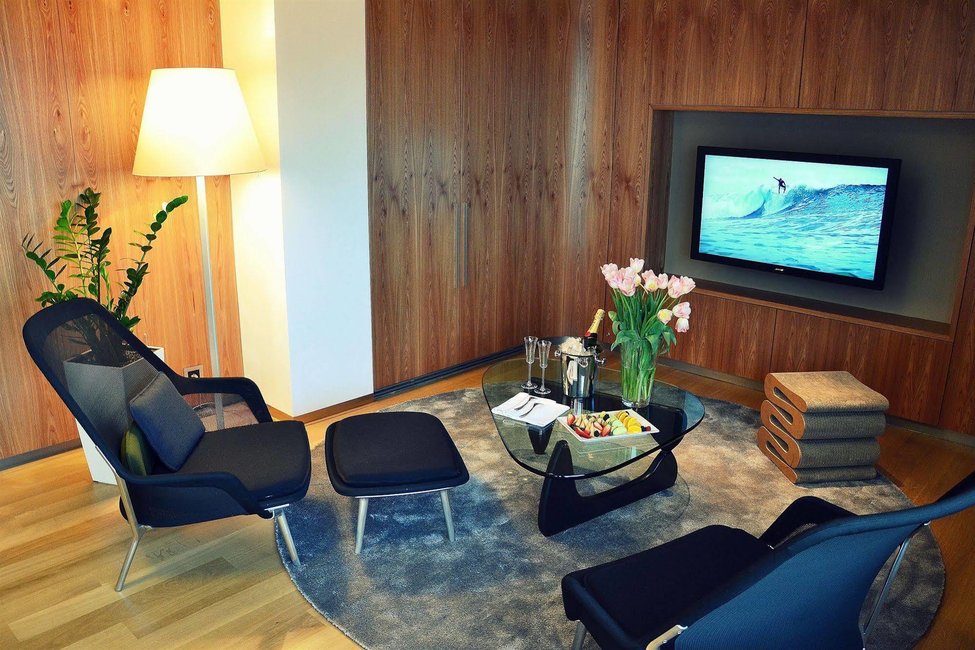 One Room Hotel Praga Zewnętrze zdjęcie